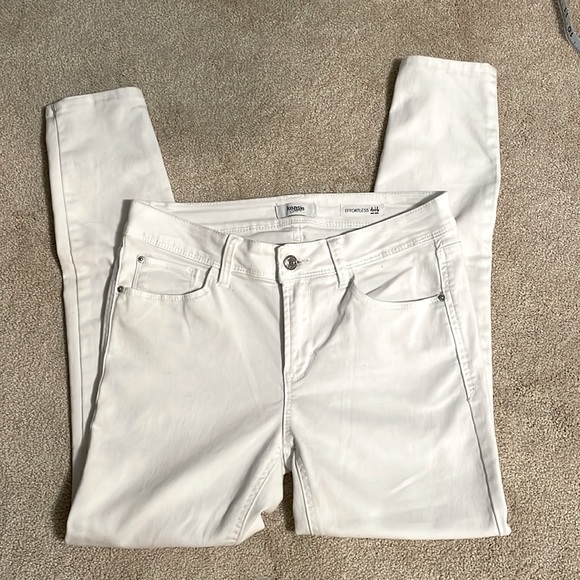Kensie Pants - KENSIE EFFORTLESS ANKLE STRETCH MID RISE WHITE JEAN SIZE 6/28